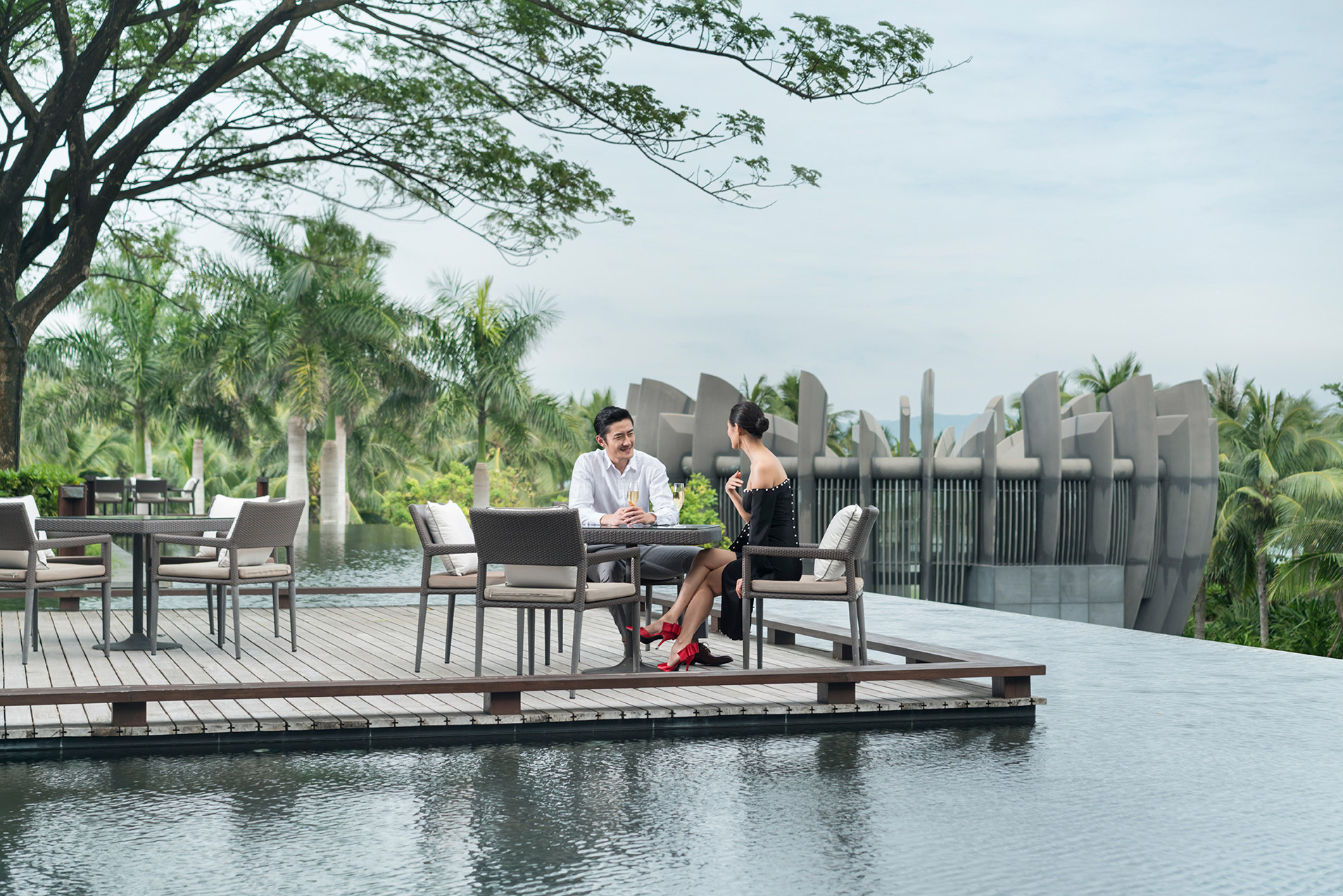 Romantic Moments - Terrace浪漫时刻 - 观景台 三亚太阳湾柏悦酒店.jpg